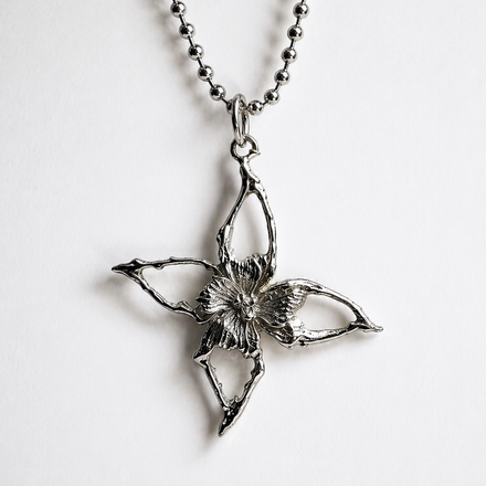 COLLIER -BLOOM
